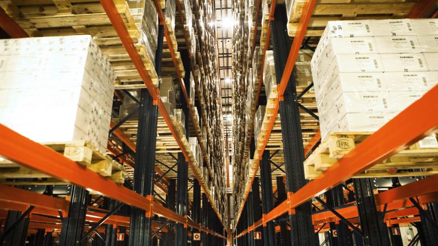 Centro logístico Ferrer